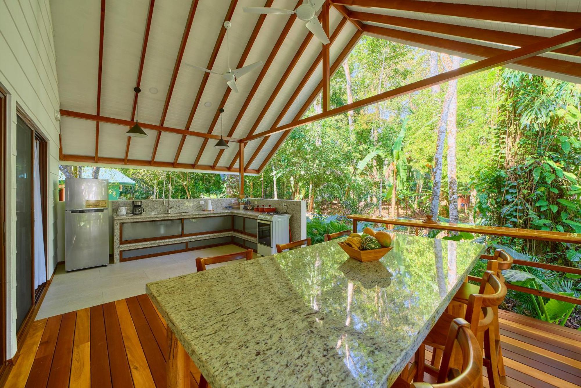 Casa Coki - Modern Villa Pool Steps From The Beach Puerto Viejo de Talamanca Exteriör bild